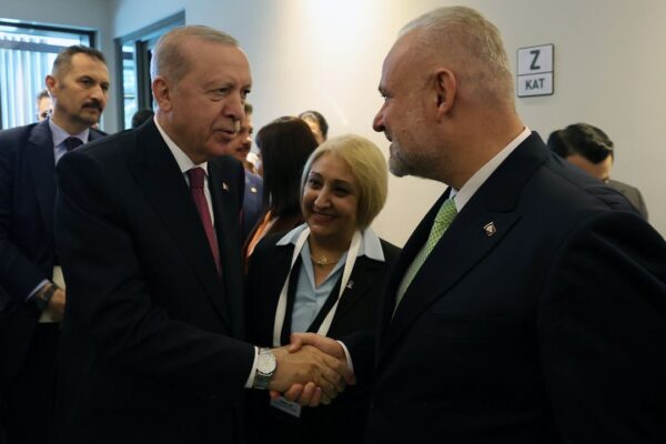 Pehlivan’dan Erdoğan’a Menemen dosyası! Pehlivan’dan Erdoğan’a Menemen dosyası!